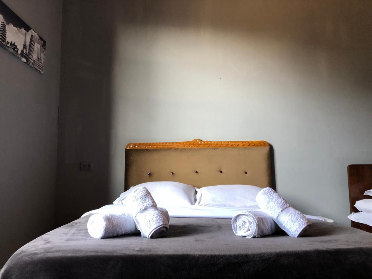 Lucky Family Hotel Tiflis Dış mekan fotoğraf