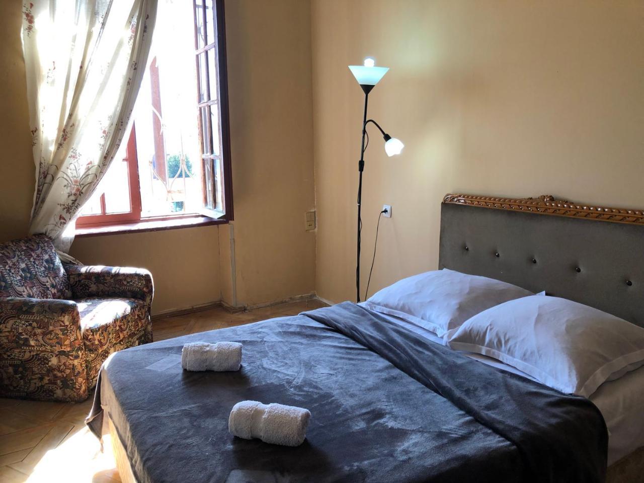 Lucky Family Hotel Tiflis Dış mekan fotoğraf